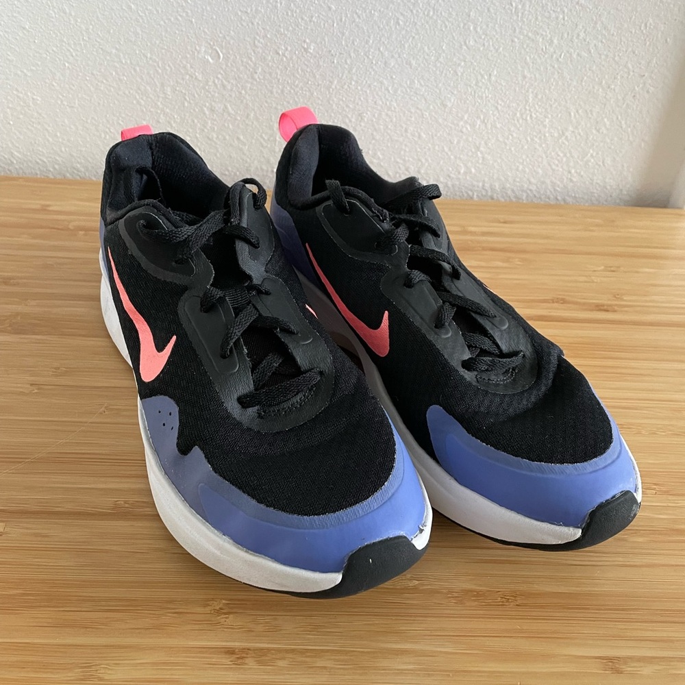 NIKE Wearallday Sneakers Blue/White/Black - Size 6.5Y